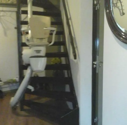 Bed & Breakfast Devijfbees Barendrecht